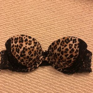 H&M strapless lightly padded animal print bra